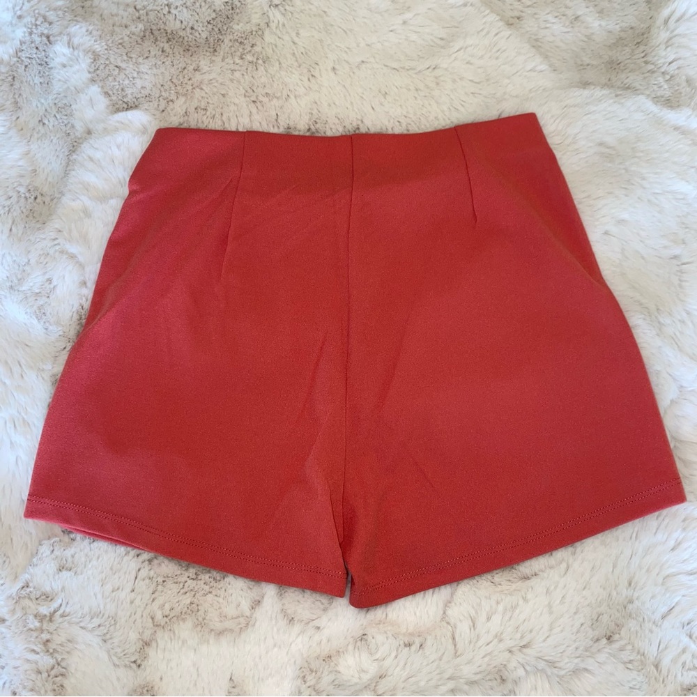 Rose Colored Skort - Picture 2 of 2